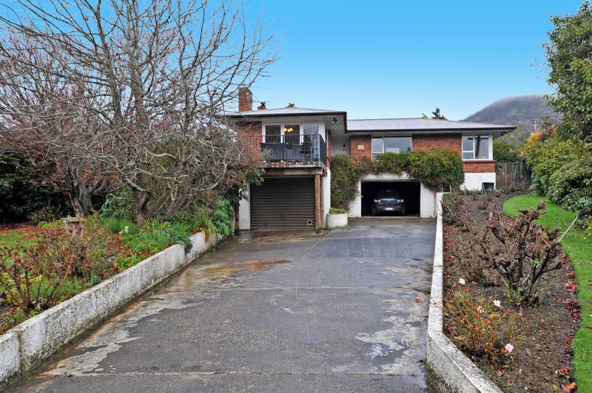 105 Quarry Road, Kinmont Park, Mosgiel - Carousel 2