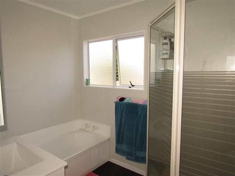 1/11 Totara Street, Eastbourne, Lower Hutt - Carousel 7