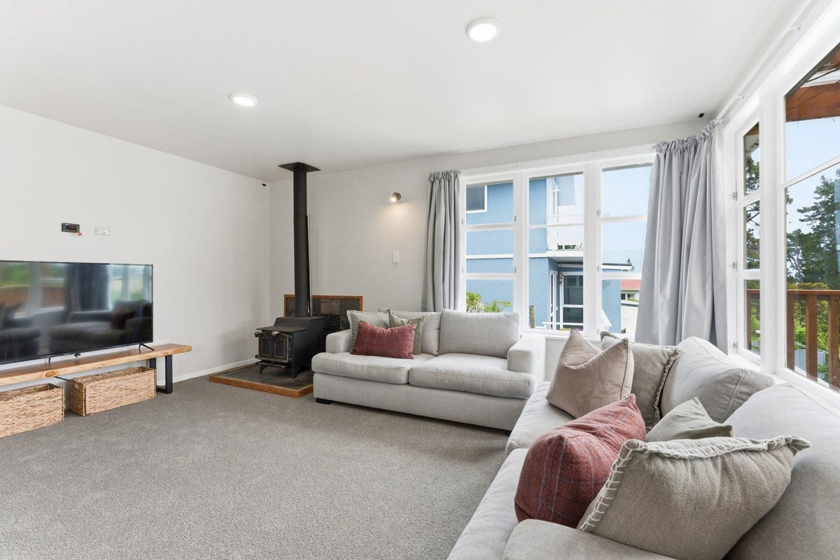 14 Plunket Street, Durie Hill, Whanganui - Carousel 2