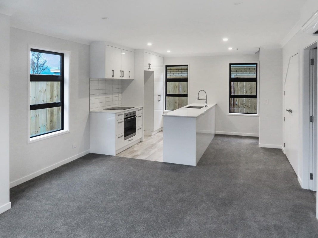 90C Cambridge Terrace, Waterloo, Lower Hutt - Carousel 1