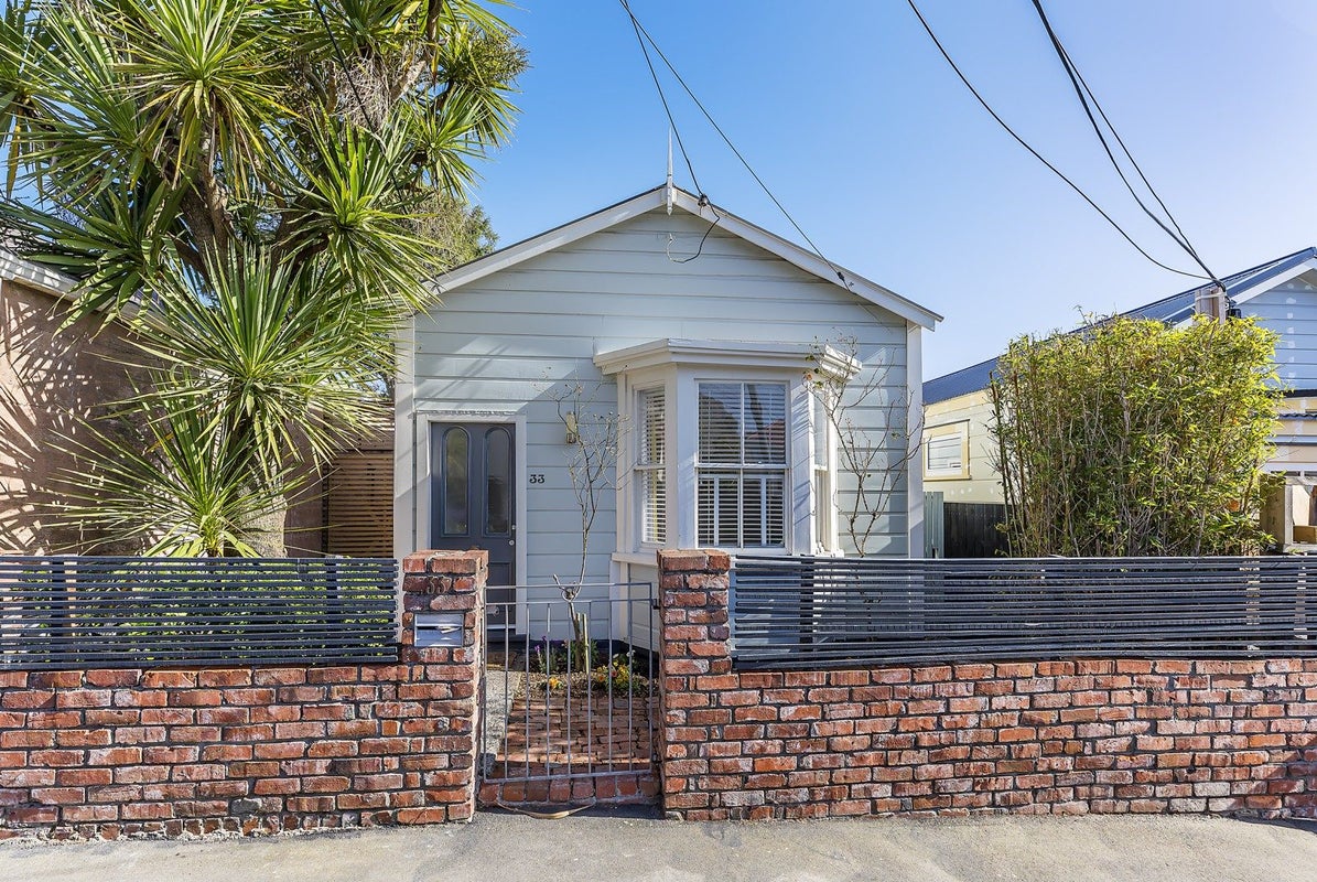 33 Normanby Street, Newtown, Wellington - Carousel 2