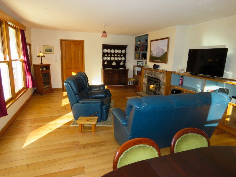 3 Rosstown Road, Reefton, Reefton - Carousel 2