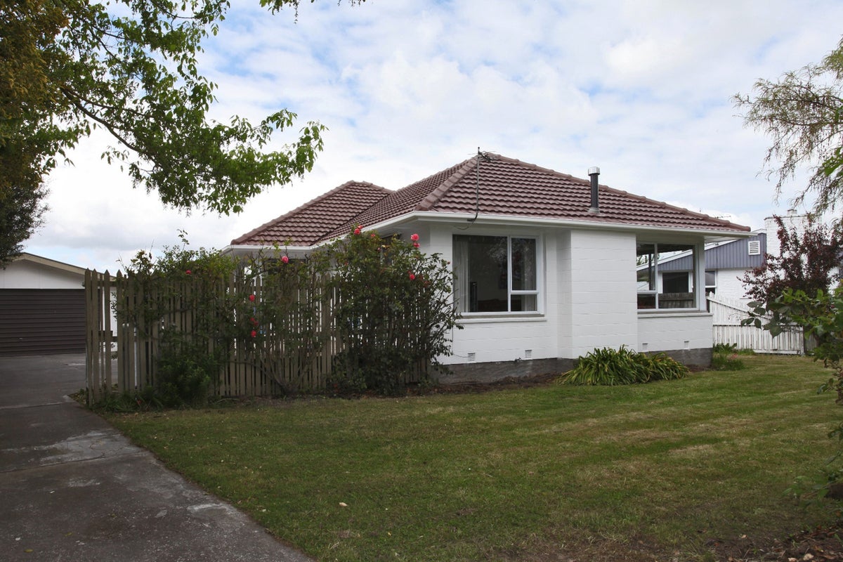 34 West-Watson Avenue, Hillmorton, Christchurch - Carousel 1