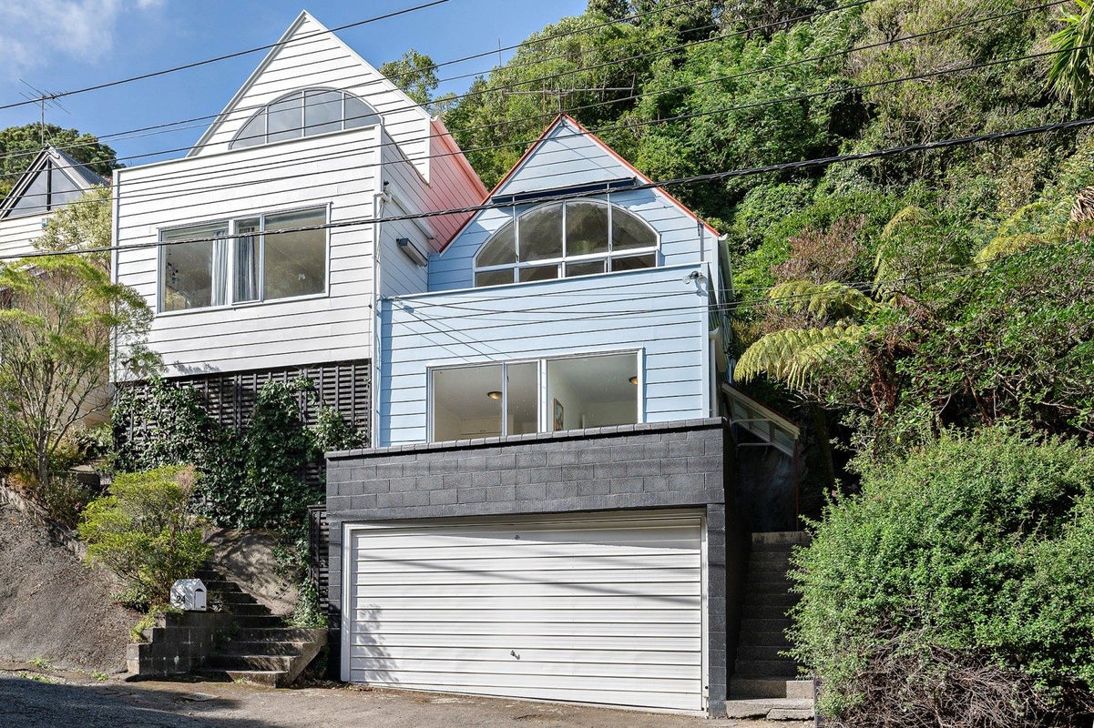 24B Norway Street, Aro Valley, Wellington - Carousel 1