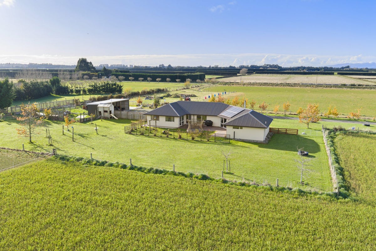 113 Pearces Road, West Melton, Christchurch - Carousel 1
