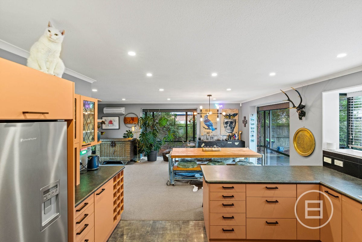 16 Shearwater Drive, Woolston, Christchurch - Carousel 2