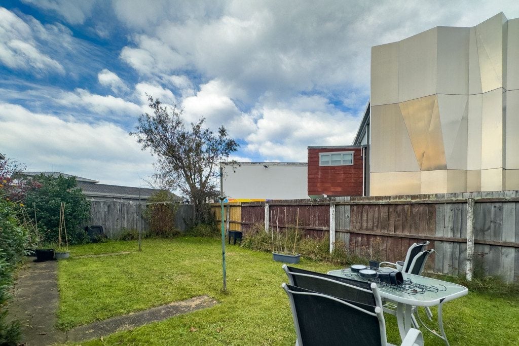 2/46 Lochee Road, Upper Riccarton, Christchurch - Carousel 12
