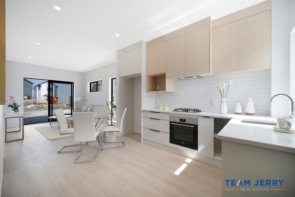 27 Survila Street, Papakura, Papakura - Carousel 2