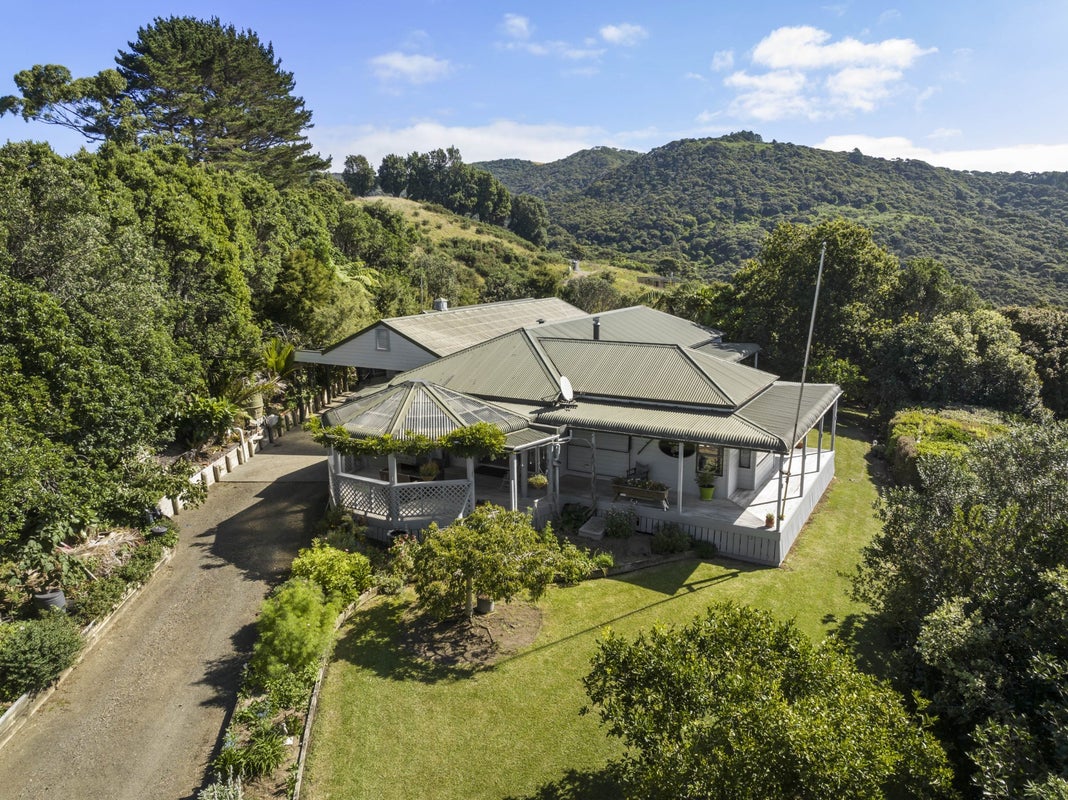 15 Long Road, Henderson - Carousel 1