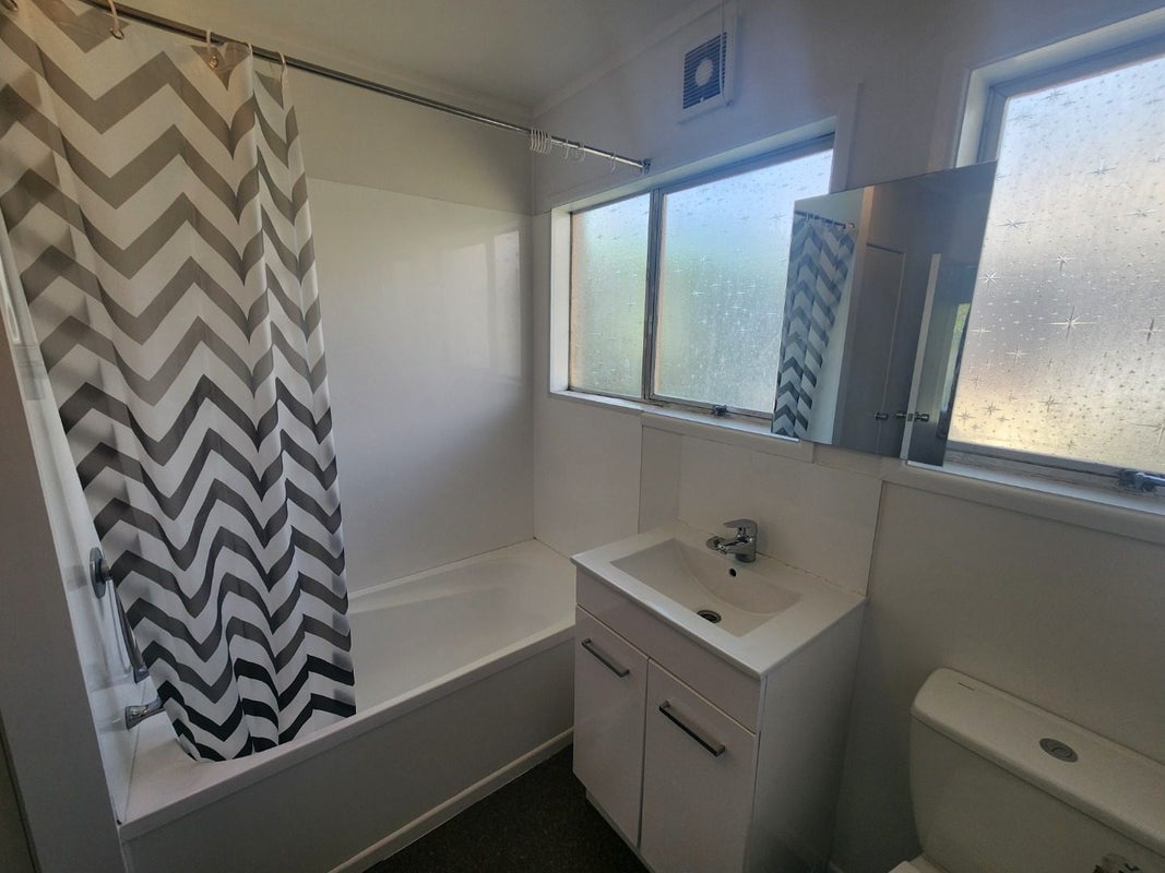 3/1 Kingsway Avenue, Sandringham, Auckland - Carousel 6
