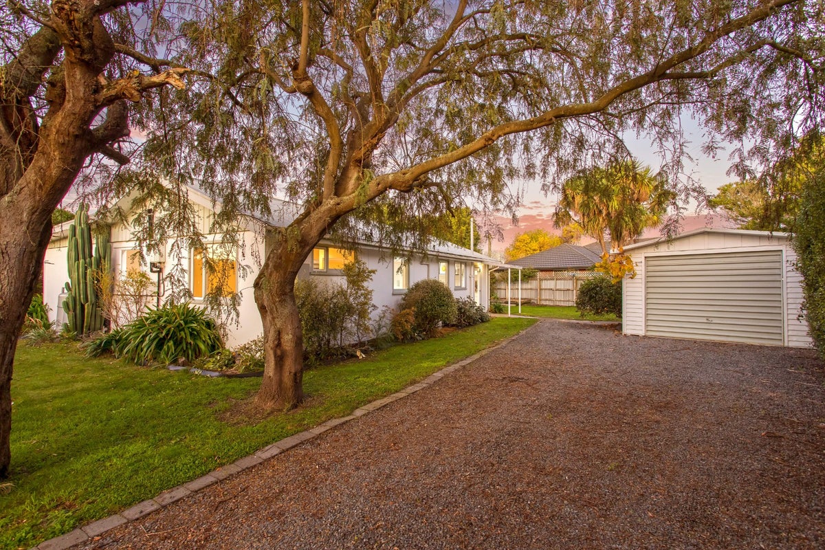 34 Flemington Avenue, North New Brighton, Christchurch - Carousel 1