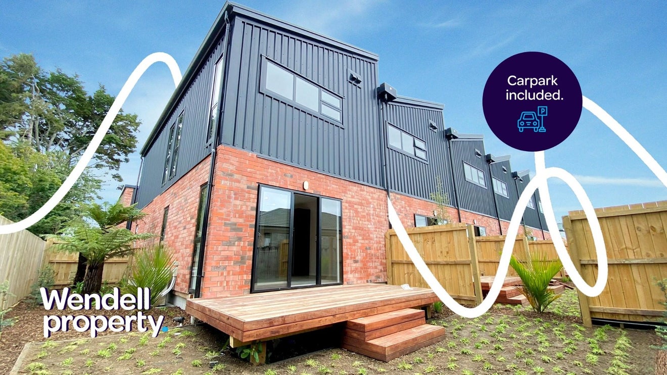 4 Whakarato Way, Takanini, Auckland - Carousel 1