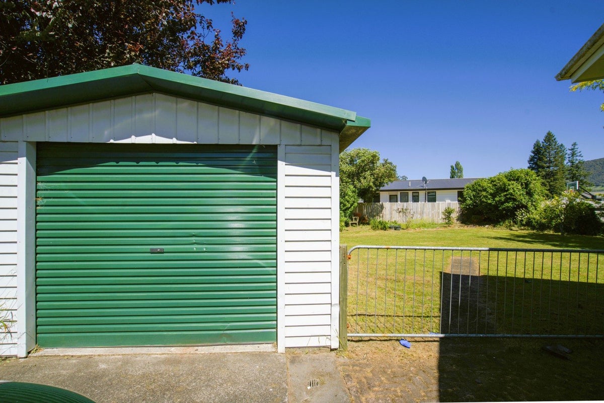 2 Gear Street, Utuhina, Rotorua - Carousel 16
