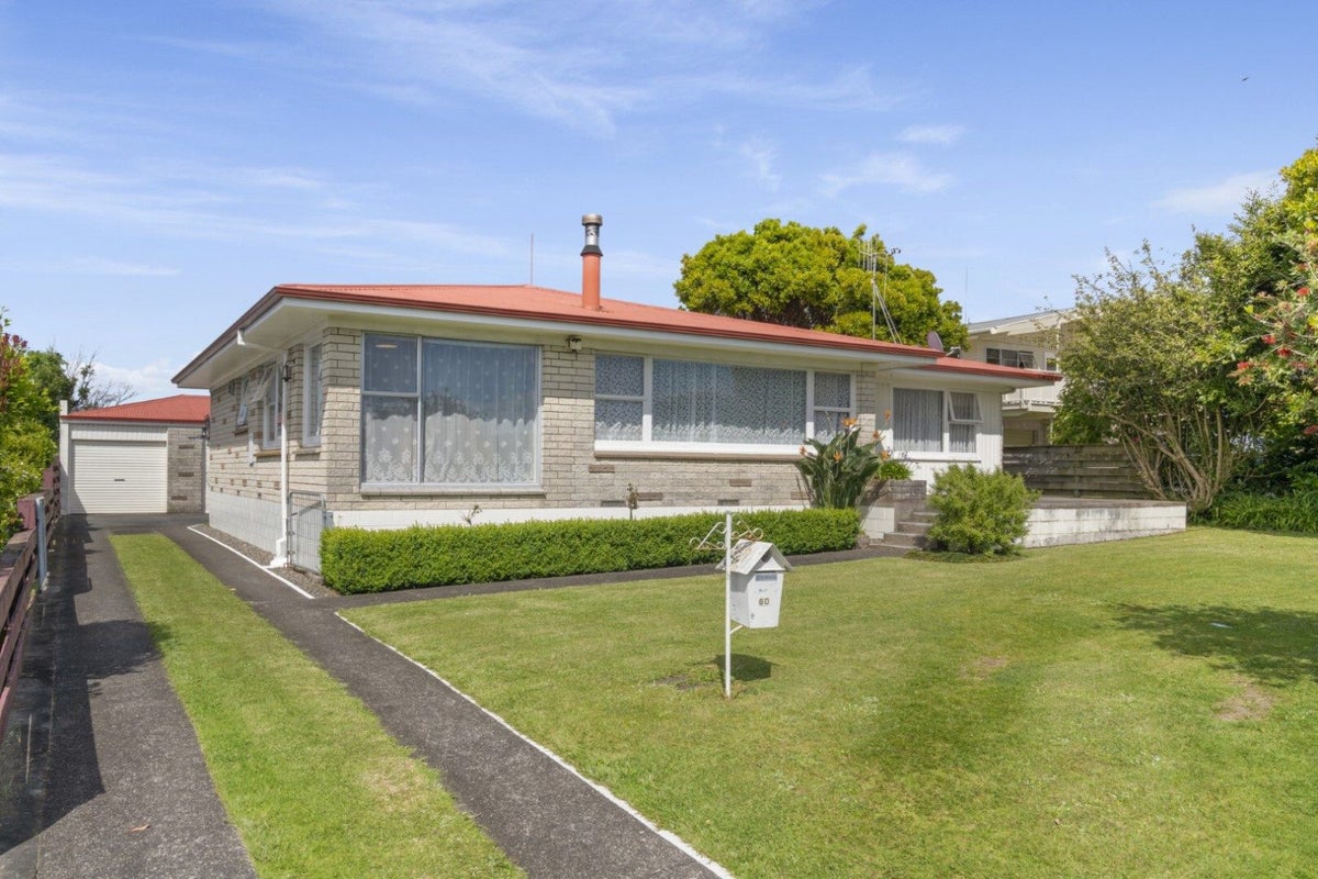 60 The Drive, Brookfield, Tauranga - Carousel 1