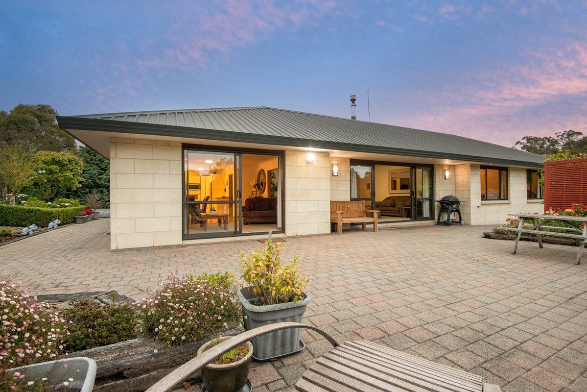35 Green Island Bush Road, Blackhead, Dunedin - Carousel 2