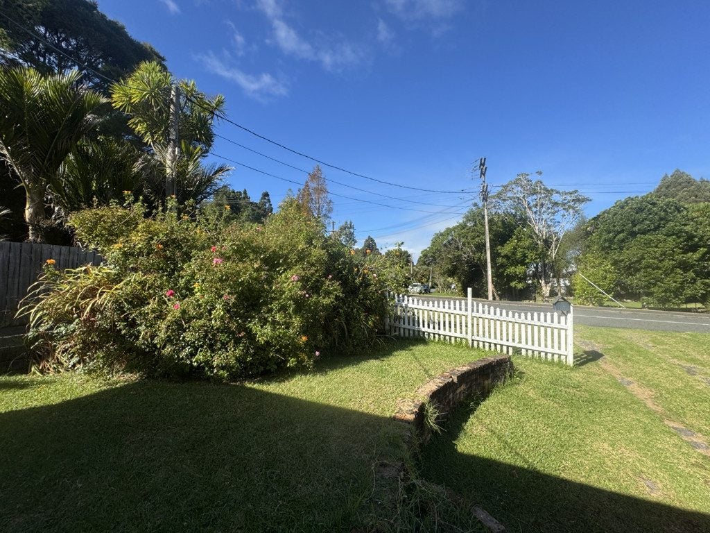 27 Boylan Road, Titirangi, Auckland - Carousel 26