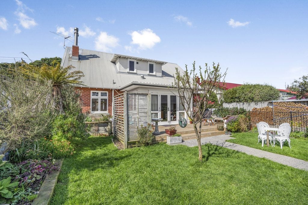 89 William Street, Petone, Lower Hutt - Carousel 2