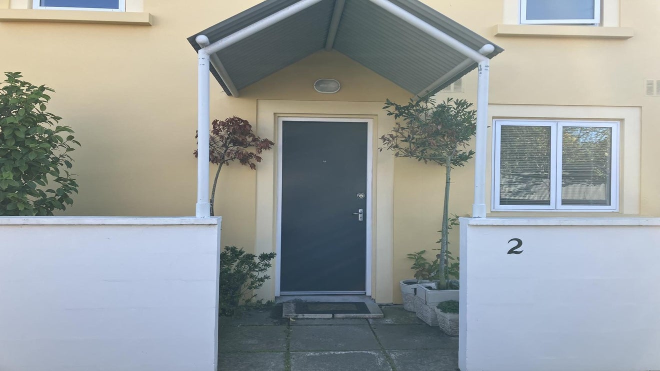 2/49 Champion Street, Edgeware, Christchurch - Carousel 1