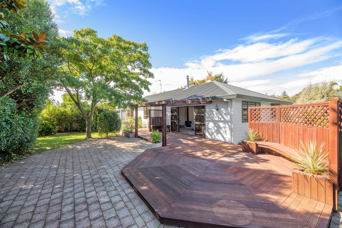 17 Buick Street, Redwoodtown, Blenheim - Carousel 2