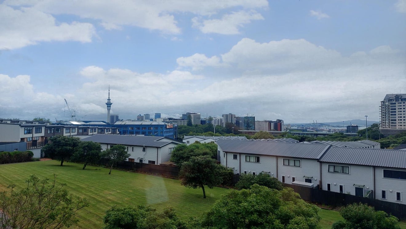3F/16 Burton Street, Grafton, Auckland - Carousel 1