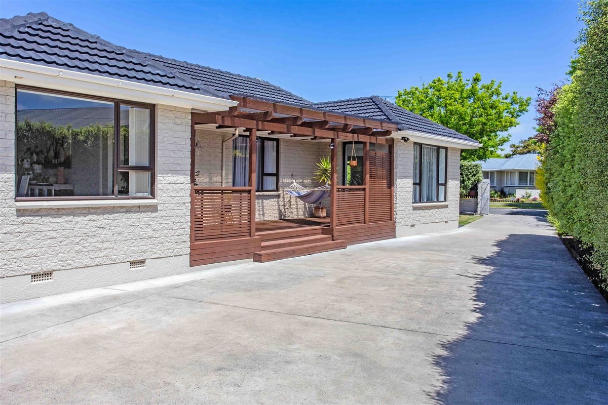 16 Blossomdale Place, Bishopdale, Christchurch - Carousel 17