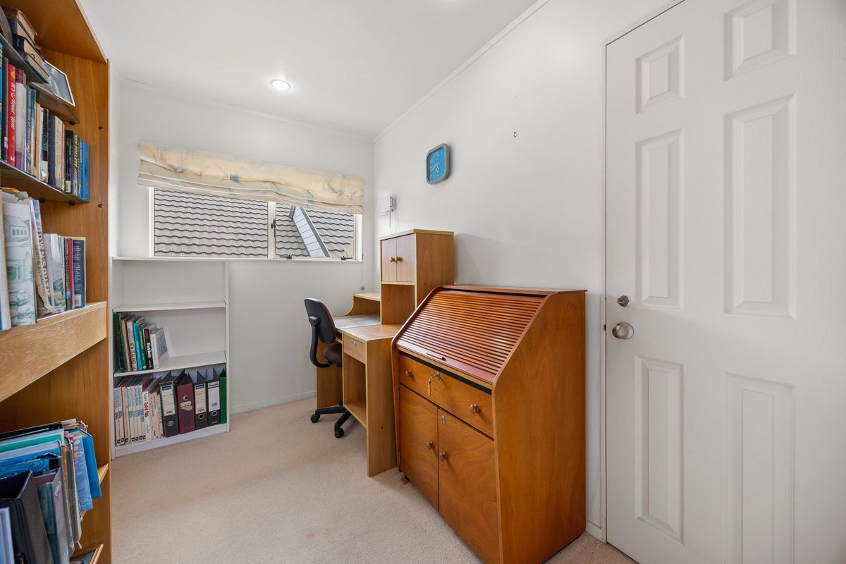 16 Harbour Lights Close, West Harbour, Auckland - Carousel 29