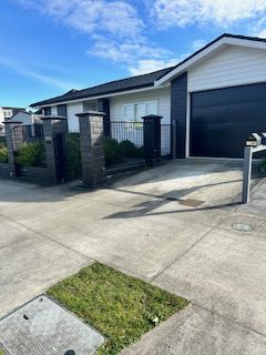 55A Kowhai Avenue, Ebdentown, Upper Hutt - Carousel 1