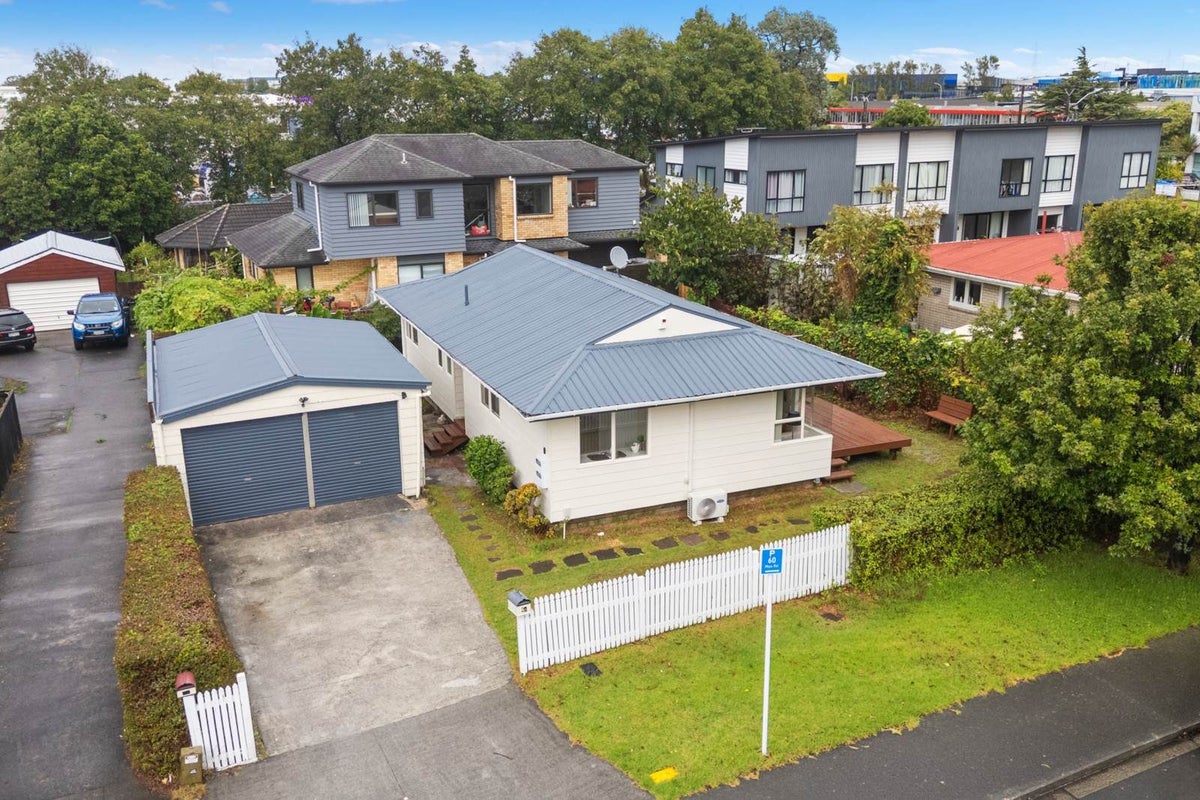 2B Matangi Road, Mount Wellington, Auckland - Carousel 2