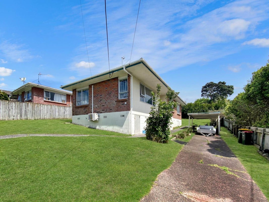 18 Aeroview Drive, Beach Haven, Auckland - Carousel 2