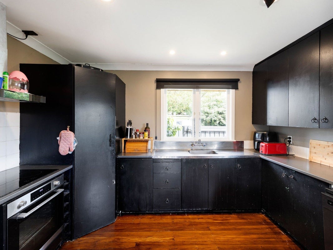 173 Tramway Road, Enderley, Hamilton, Waikato - Carousel 2