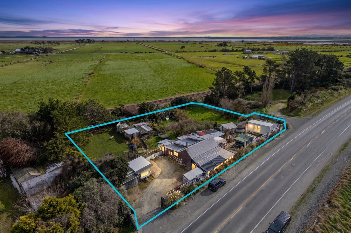 715 Bluff Highway, Clifton, Invercargill, Southland - Carousel 25