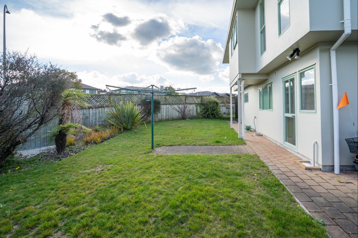 2/1 Lakewood Drive, Nukuhau, Taupo - Carousel 14