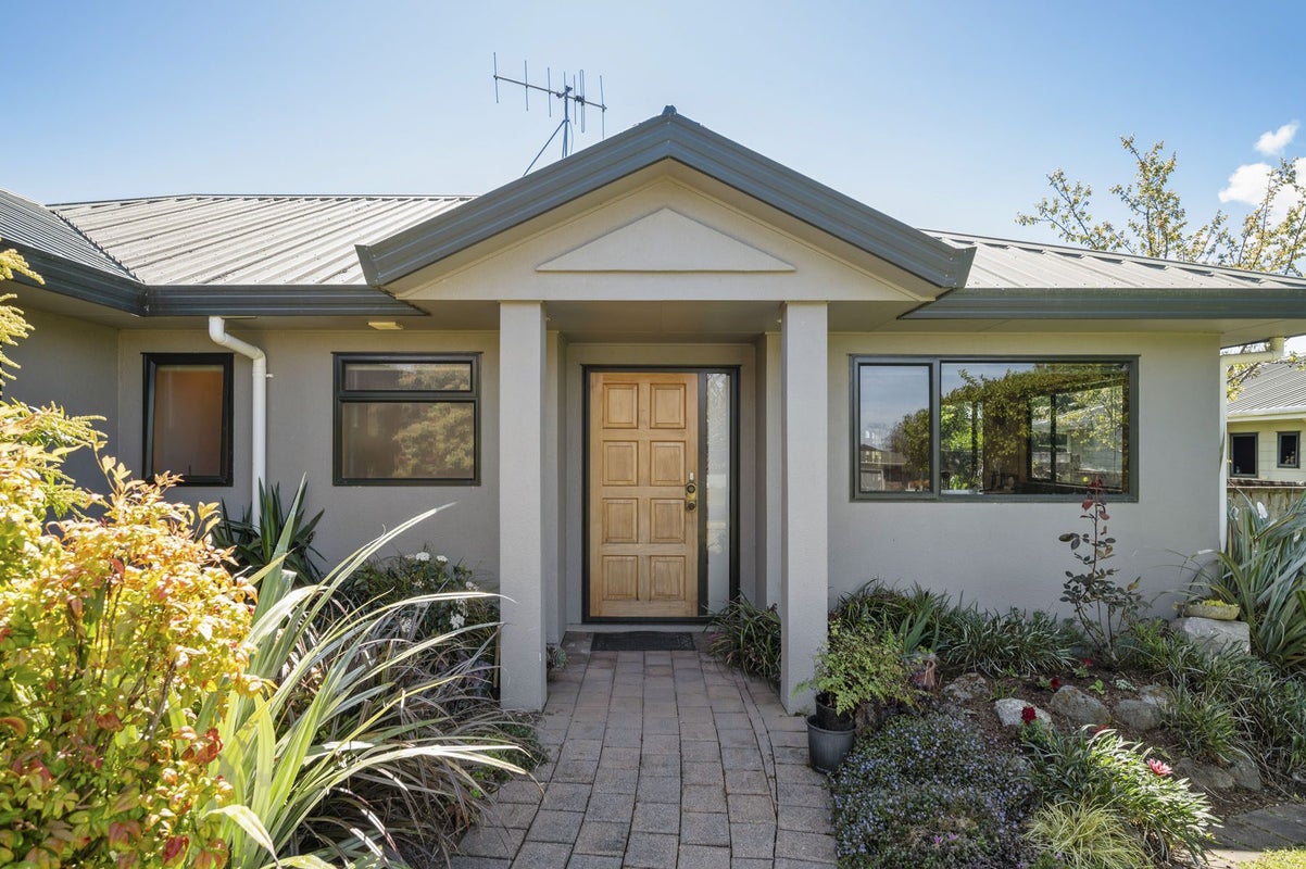 10 Lakewood Drive, Nukuhau, Taupo - Carousel 2