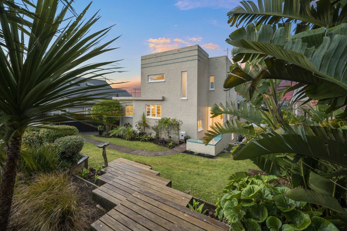 22 Rahiri Road, Mount Eden, Auckland - Carousel 42