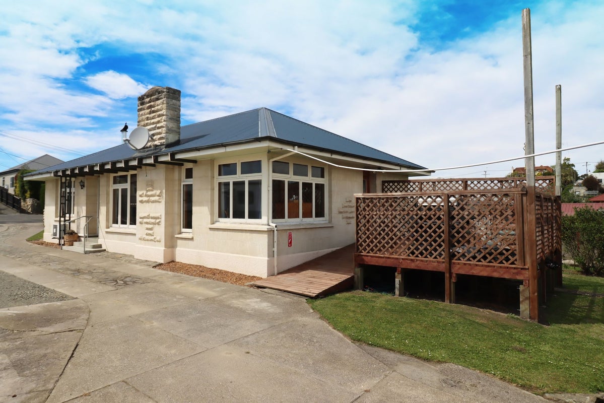 10A Mersey Street, South Hill, Oamaru - Carousel 1
