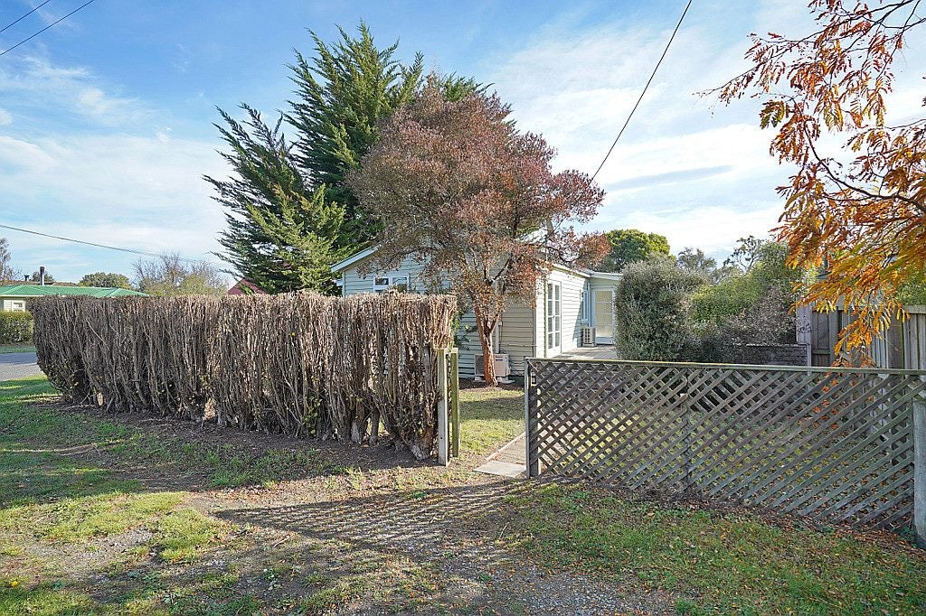 46 Ferry Road, Woodend Beach, Woodend - Carousel 1