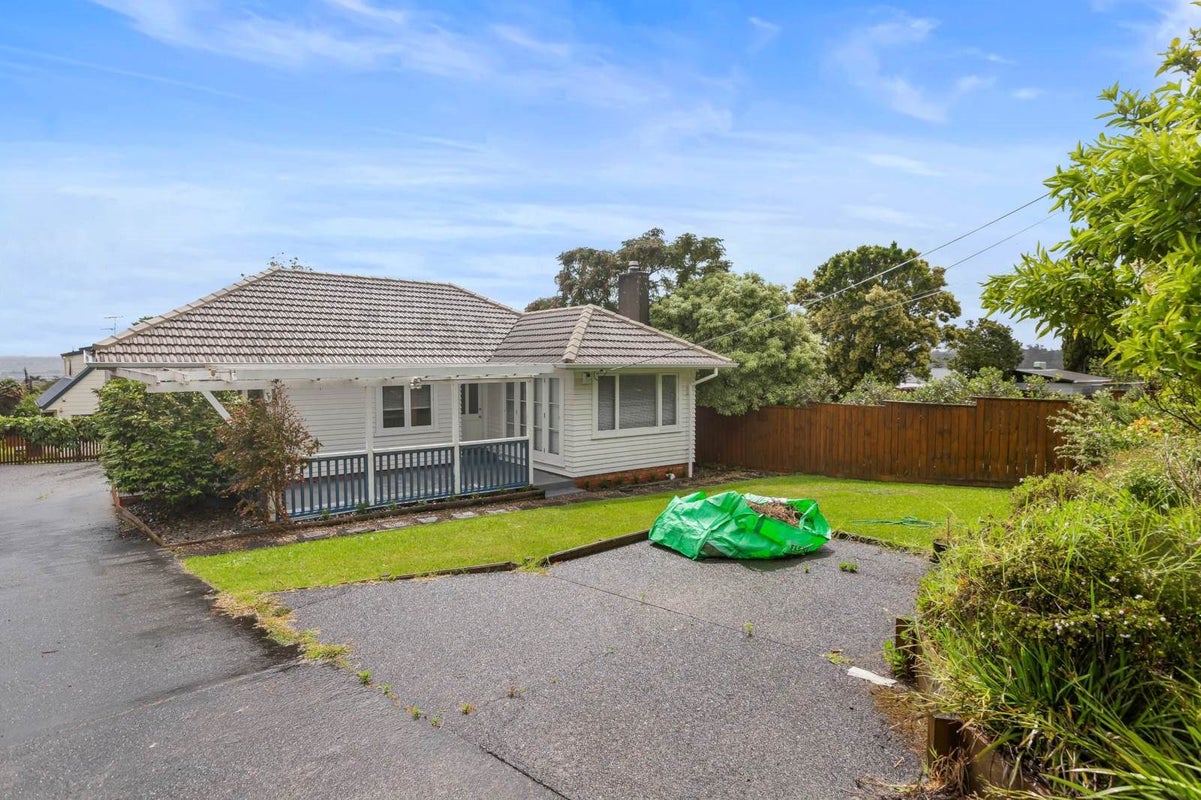 1/274 Rangatira Road, Beach Haven, Auckland - Carousel 18