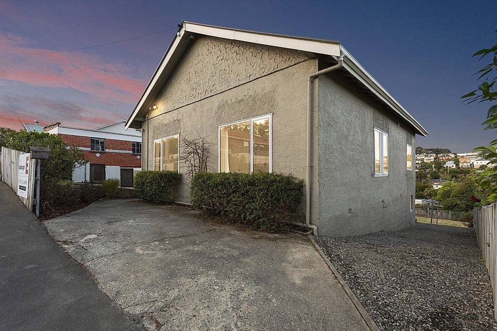15 Cooper Street, Mornington, Dunedin - Carousel 1