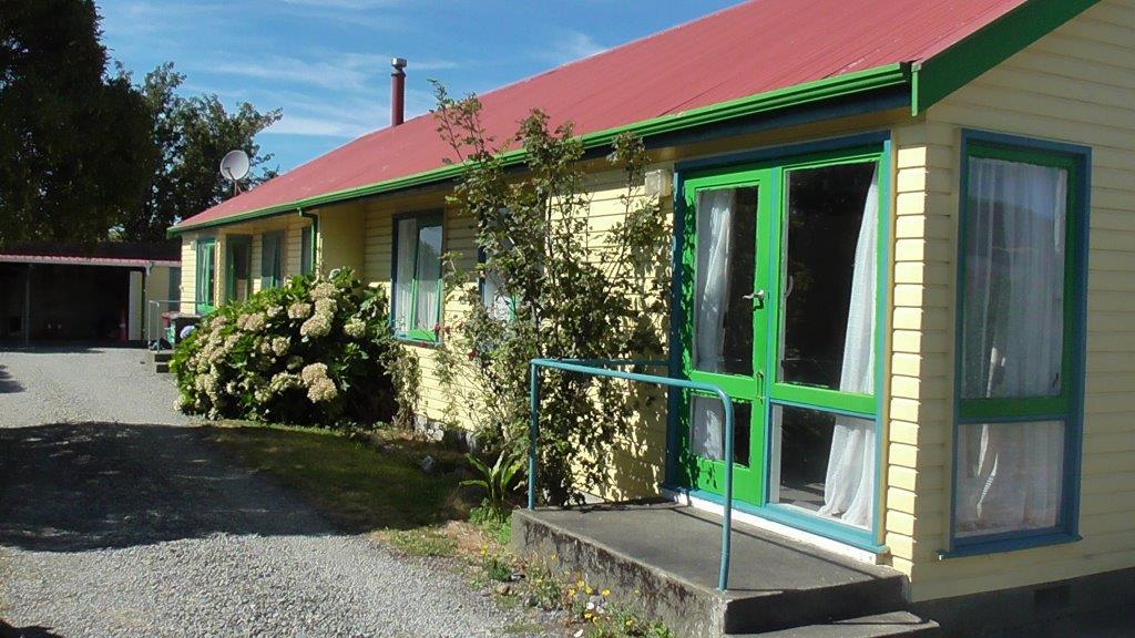29 BETHUNE ST, Featherston, FEATHERSTON - Carousel 2