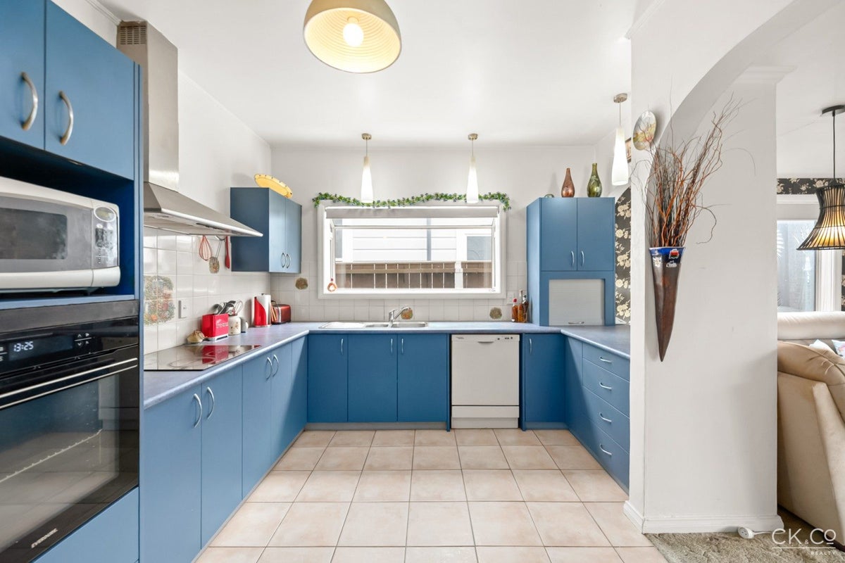 29 Queen Street, Petone, Lower Hutt - Carousel 2