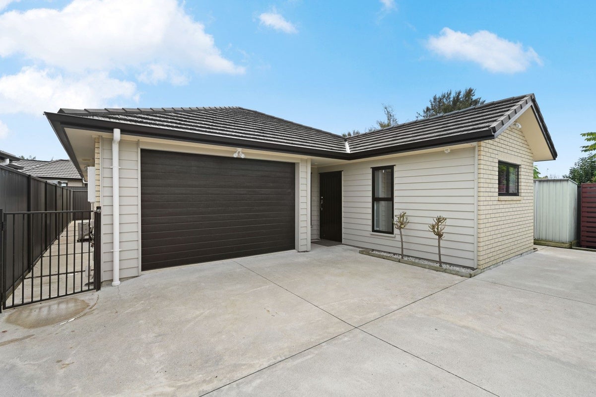 67 Stan Heather Drive, Glenview, Hamilton - Carousel 2