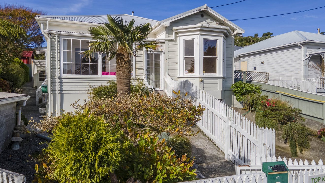 4 Arthur Carman Street, Johnsonville, Wellington - Carousel 2
