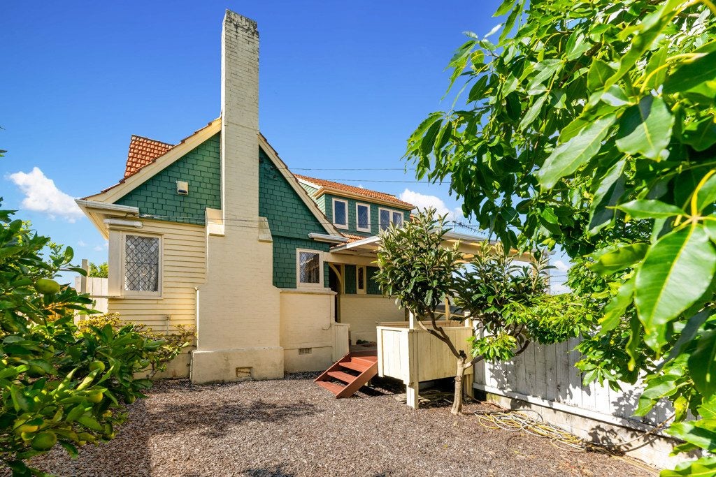 106 Clonbern Road, Remuera, Auckland - Carousel 2