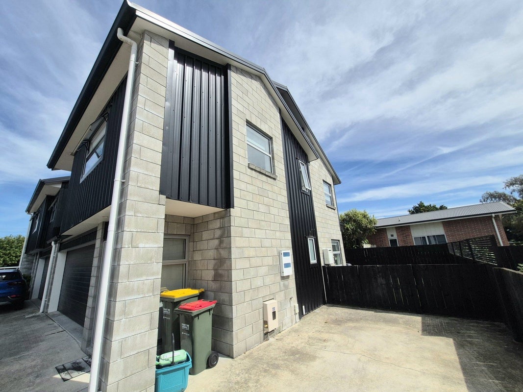 2/28 Garnett Avenue, Forest Lake, Hamilton - Carousel 11