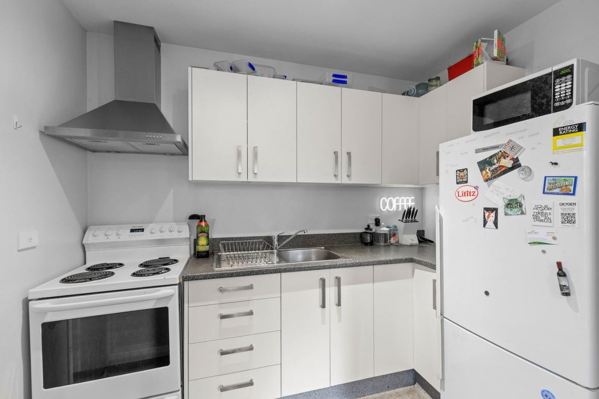 41 Adams Terrace, Aro Valley, Wellington - Carousel 2