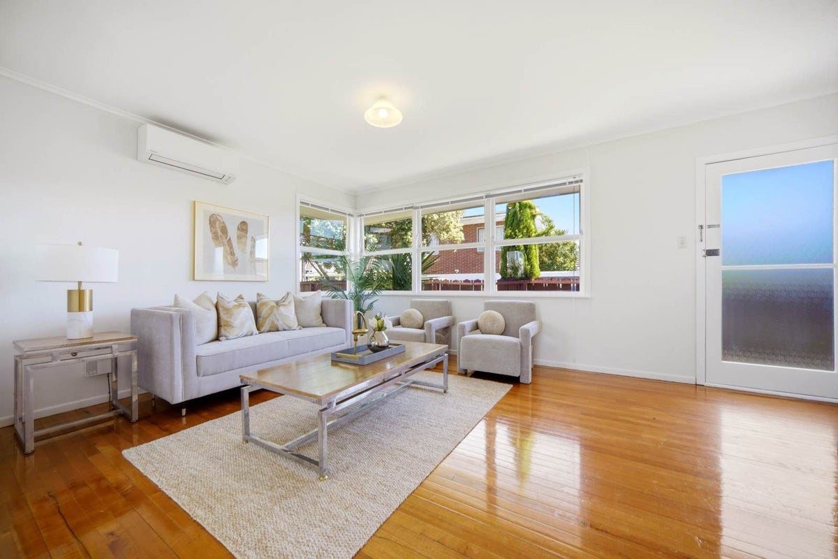 18 Alma Road, Milford, Auckland - Carousel 2