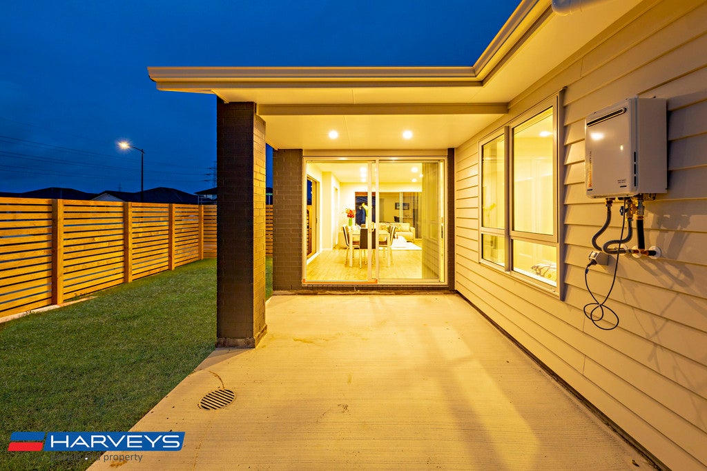20 Gum Spear Road, Takanini, Auckland - Carousel 16