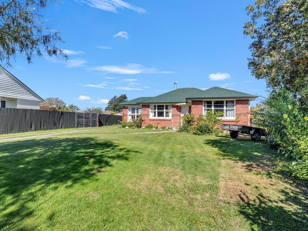8 Andrew Street, Allenton, Ashburton - Carousel 1