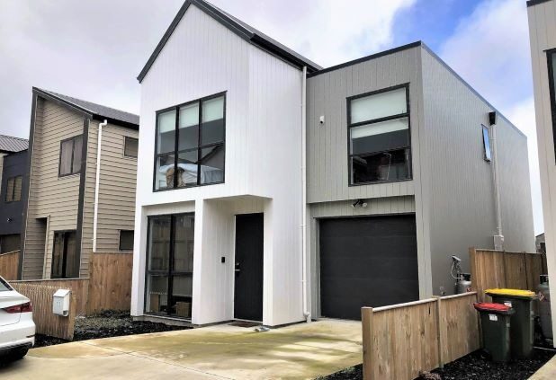 113 Kerepi Street, Westgate, Auckland - Carousel 1