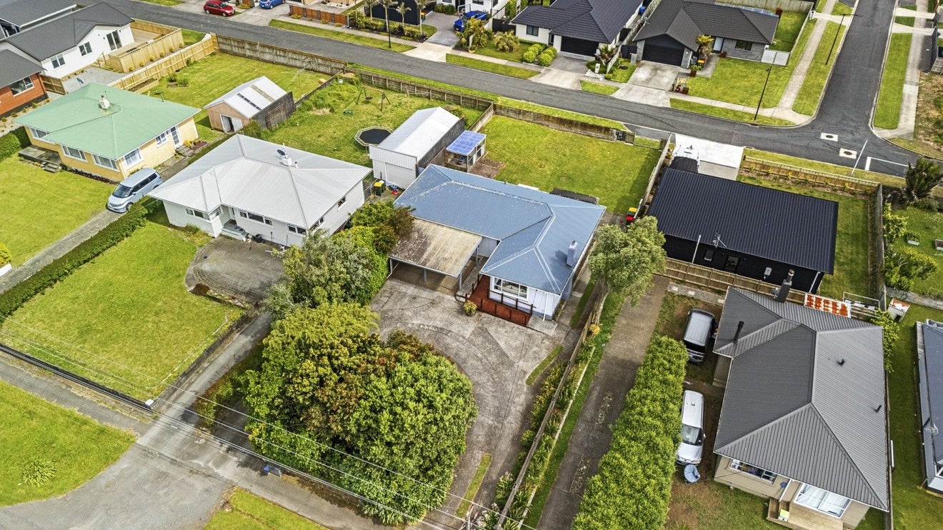 1149 Devon Road, Bell Block, New Plymouth - Carousel 19